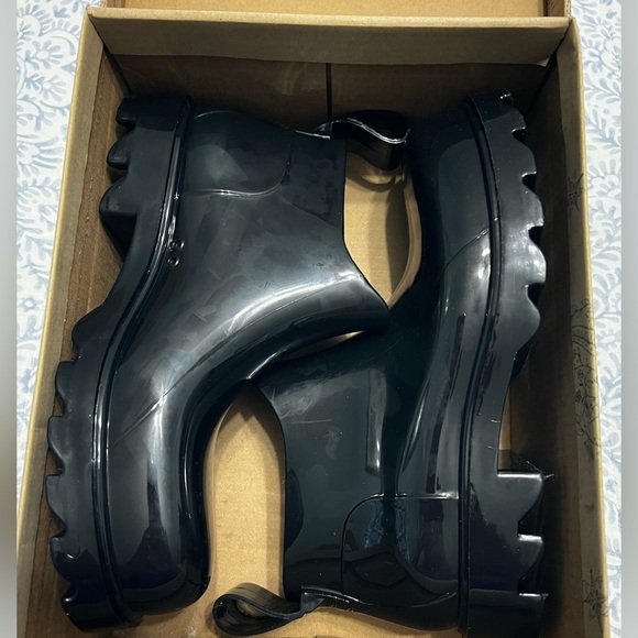 Free People High Street Rain
Boots - Black - Picture 4 of 9